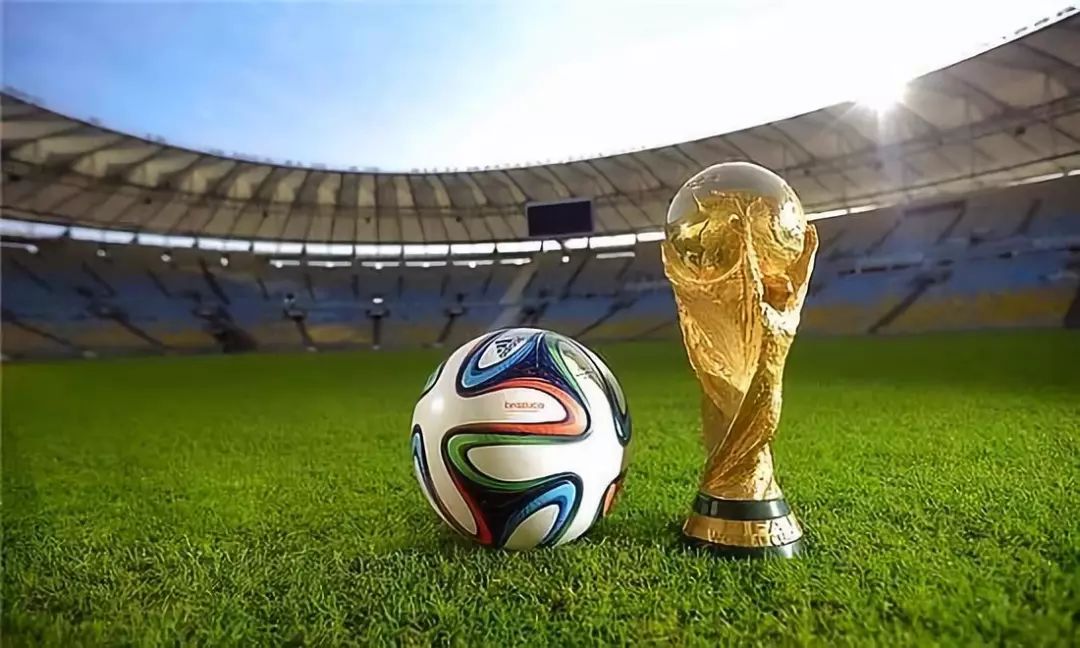 弗里克被迫在对阵贝蒂斯的比赛中调整进攻阵型