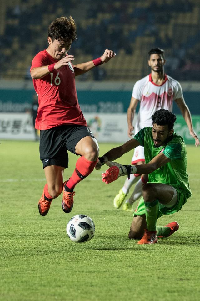 博主：皇马已经至少接触两名教练，但齐达内不会回归