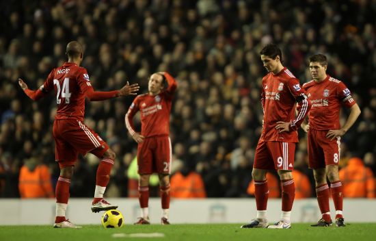 宣示主权？图片报：慕尼黑1860球迷跑去拜仁训练场附近涂鸦